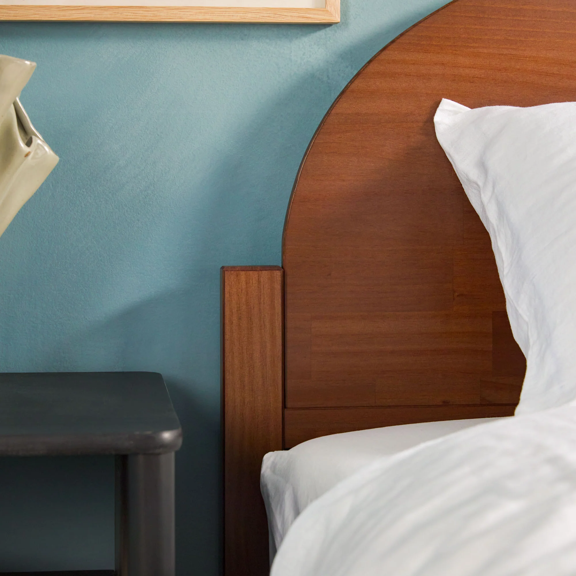 Elias Solid Wood Bed with Arched Headboard - Image 18