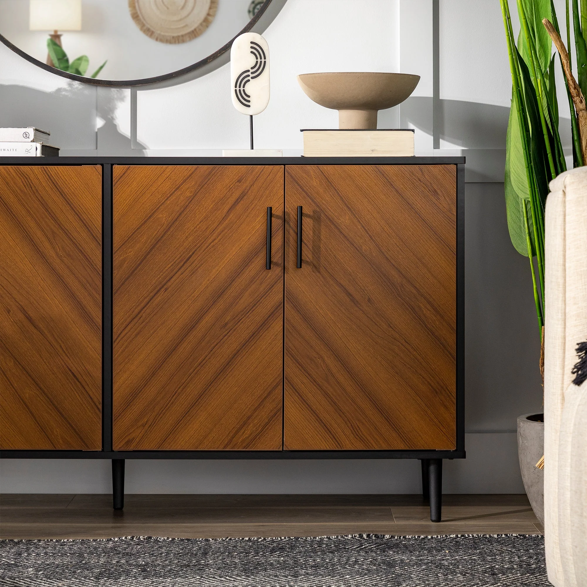 Bookmatch Hampton Buffet Sideboard / TV Stand - Image 7