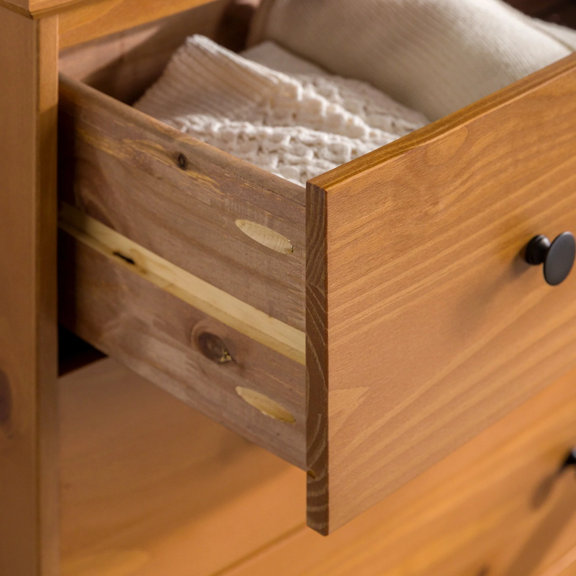 Spencer Solid Wood Transitional Dresser - Image 15