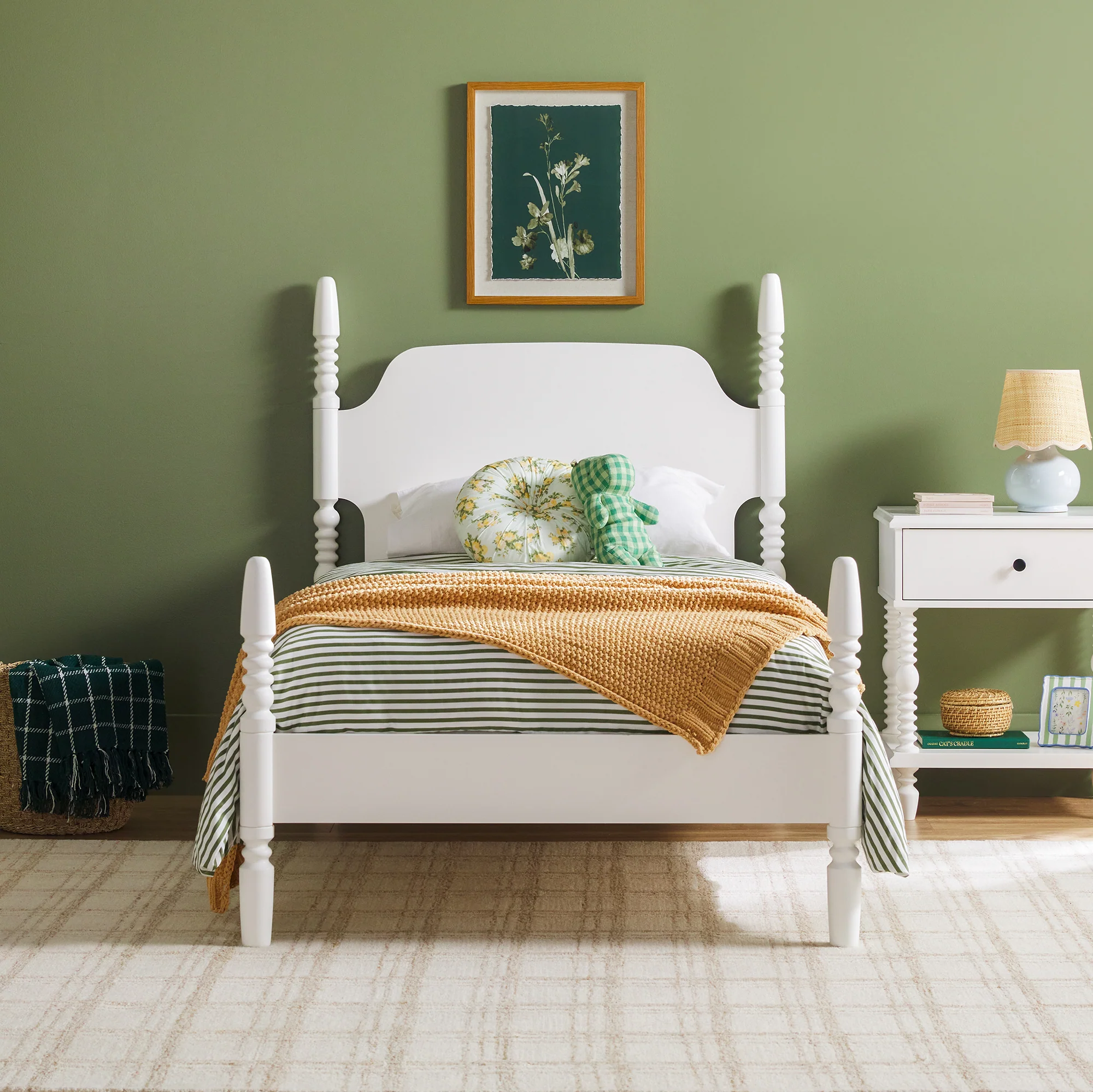 Traditional Vivienne Easy Assembly Solid Wood Twin Bedframe - Image 11