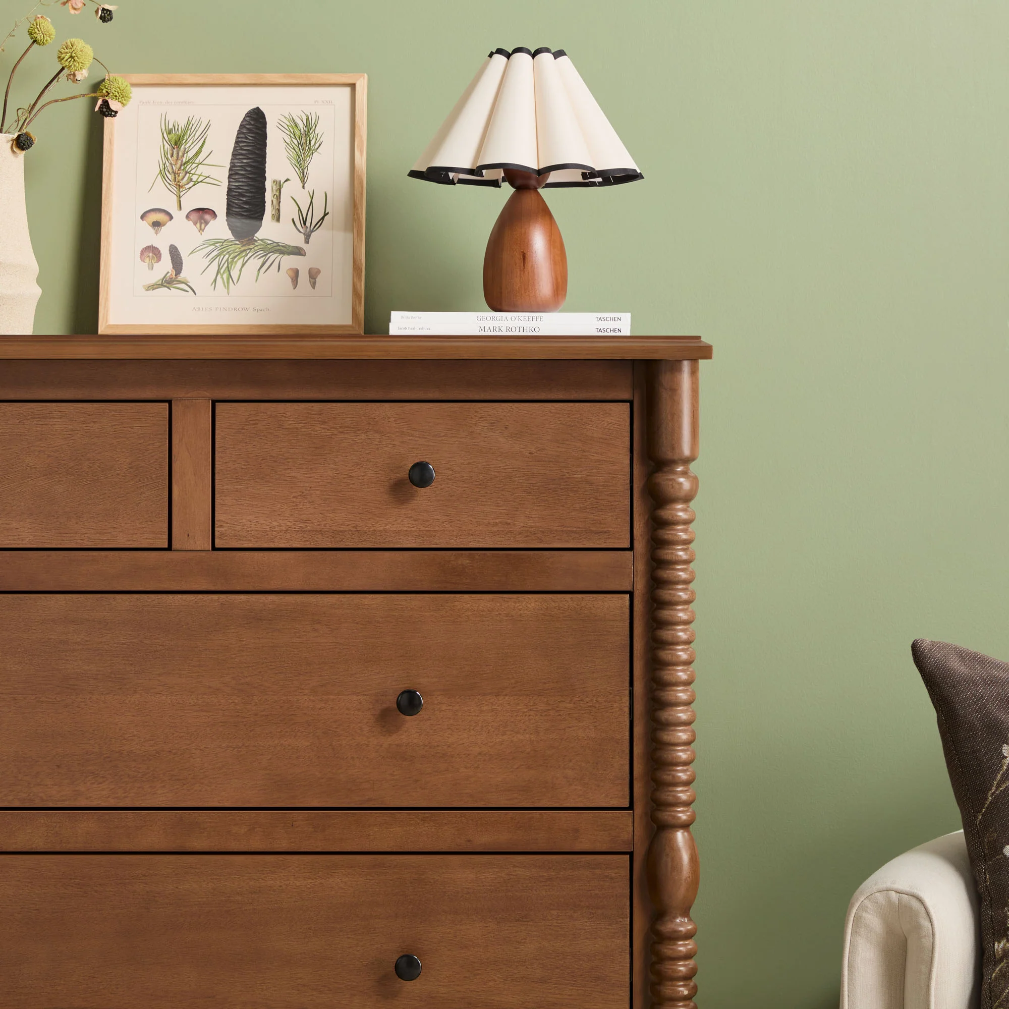 Traditional Vivienne 5-Drawer Easy Assembly Solid Wood Dresser - Image 13