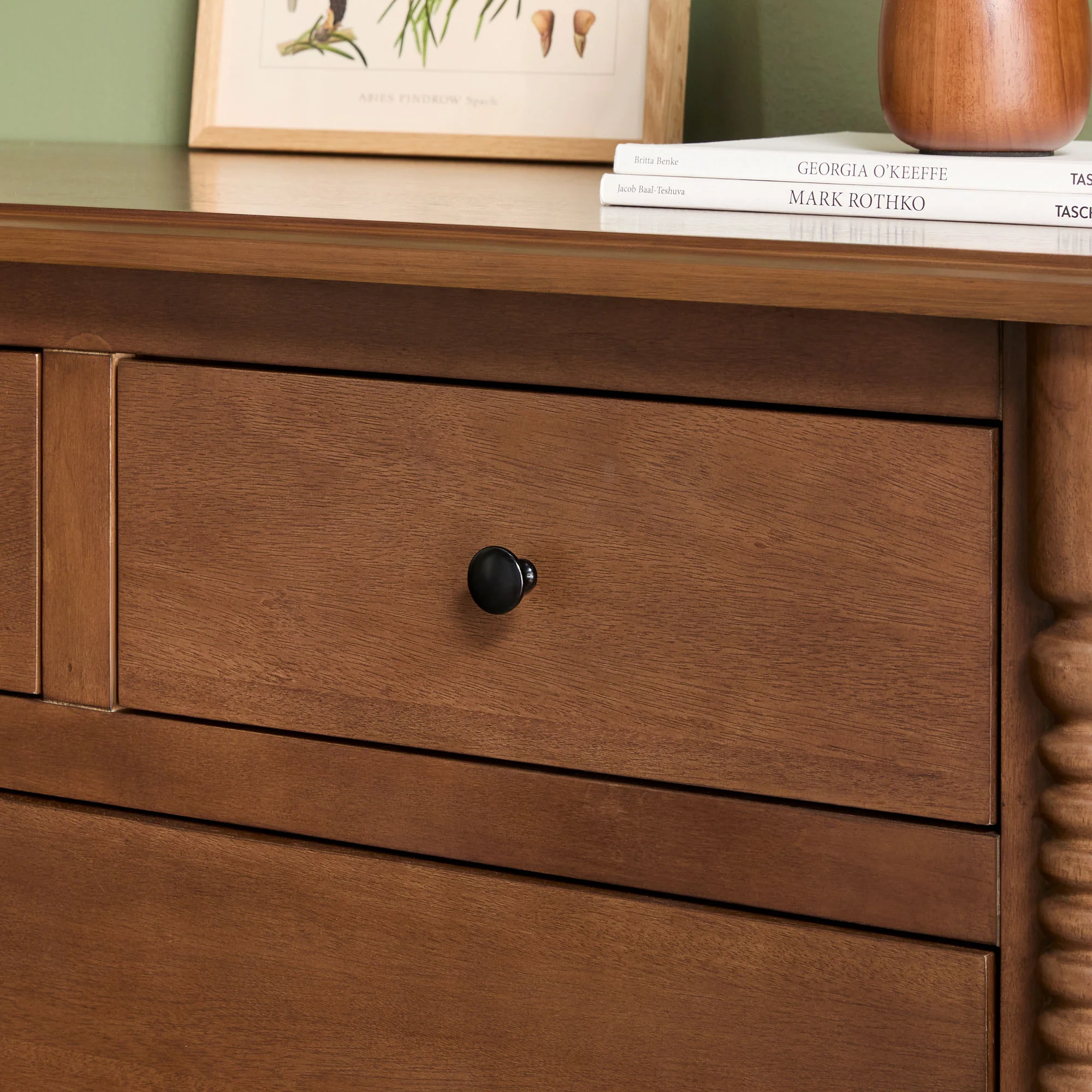 Traditional Vivienne 5-Drawer Easy Assembly Solid Wood Dresser - Image 15