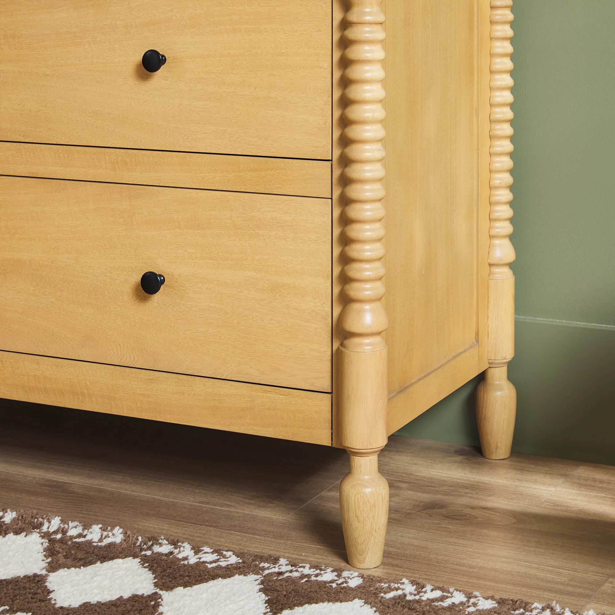 Traditional Vivienne 5-Drawer Easy Assembly Solid Wood Dresser - Image 24